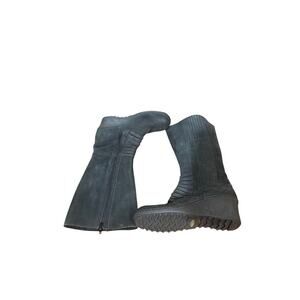 Keen leather wedge knee boot size 9.5